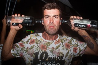 
<a style='margin-left: 5px;' class='btn btn-xs btn-social btn-facebook' href='https://www.facebook.com/sharer/sharer.php?u=https://www.galeramix.com.br/imagem/a68/800-800-90/conteudo/site_galerias/68/10-costelaco-do-jr-seco-238.jpg' rel='popup' data-width='500' data-height='400'><i class='fa fa-facebook'></i>Compartilhar <span class='hidden-xs'>no Facebook</span>
</a> 
<a class='btn btn-default btn-xs' target='_blank' href='imagem/a68/800-800-90/conteudo/site_galerias/68/10-costelaco-do-jr-seco-238.jpg'>
<span class='glyphicon glyphicon-cloud-download'></span> Salvar
</a>
