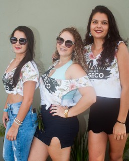 
<a style='margin-left: 5px;' class='btn btn-xs btn-social btn-facebook' href='https://www.facebook.com/sharer/sharer.php?u=https://www.galeramix.com.br/imagem/a68/800-800-90/conteudo/site_galerias/68/10-costelaco-do-jr-seco-32.jpg' rel='popup' data-width='500' data-height='400'><i class='fa fa-facebook'></i>Compartilhar <span class='hidden-xs'>no Facebook</span>
</a> 
<a class='btn btn-default btn-xs' target='_blank' href='imagem/a68/800-800-90/conteudo/site_galerias/68/10-costelaco-do-jr-seco-32.jpg'>
<span class='glyphicon glyphicon-cloud-download'></span> Salvar
</a>
