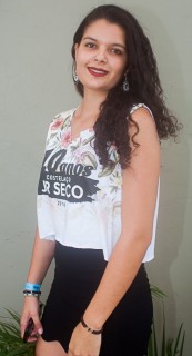 
<a style='margin-left: 5px;' class='btn btn-xs btn-social btn-facebook' href='https://www.facebook.com/sharer/sharer.php?u=https://www.galeramix.com.br/imagem/a68/800-800-90/conteudo/site_galerias/68/10-costelaco-do-jr-seco-35.jpg' rel='popup' data-width='500' data-height='400'><i class='fa fa-facebook'></i>Compartilhar <span class='hidden-xs'>no Facebook</span>
</a> 
<a class='btn btn-default btn-xs' target='_blank' href='imagem/a68/800-800-90/conteudo/site_galerias/68/10-costelaco-do-jr-seco-35.jpg'>
<span class='glyphicon glyphicon-cloud-download'></span> Salvar
</a>
