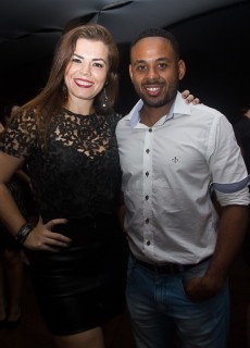 
<a style='margin-left: 5px;' class='btn btn-xs btn-social btn-facebook' href='https://www.facebook.com/sharer/sharer.php?u=https://www.galeramix.com.br/imagem/a69/800-800-90/conteudo/site_galerias/69/matheus-e-kauan-no-petry-galera-mix-14.jpg' rel='popup' data-width='500' data-height='400'><i class='fa fa-facebook'></i>Compartilhar <span class='hidden-xs'>no Facebook</span>
</a> 
<a class='btn btn-default btn-xs' target='_blank' href='imagem/a69/800-800-90/conteudo/site_galerias/69/matheus-e-kauan-no-petry-galera-mix-14.jpg'>
<span class='glyphicon glyphicon-cloud-download'></span> Salvar
</a>
