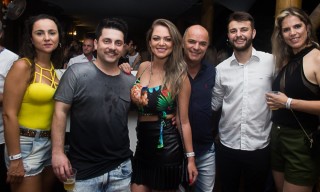 
<a style='margin-left: 5px;' class='btn btn-xs btn-social btn-facebook' href='https://www.facebook.com/sharer/sharer.php?u=https://www.galeramix.com.br/imagem/a69/800-800-90/conteudo/site_galerias/69/matheus-e-kauan-no-petry-galera-mix-35.jpg' rel='popup' data-width='500' data-height='400'><i class='fa fa-facebook'></i>Compartilhar <span class='hidden-xs'>no Facebook</span>
</a> 
<a class='btn btn-default btn-xs' target='_blank' href='imagem/a69/800-800-90/conteudo/site_galerias/69/matheus-e-kauan-no-petry-galera-mix-35.jpg'>
<span class='glyphicon glyphicon-cloud-download'></span> Salvar
</a>
