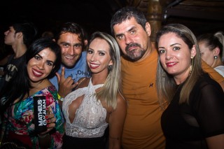 
<a style='margin-left: 5px;' class='btn btn-xs btn-social btn-facebook' href='https://www.facebook.com/sharer/sharer.php?u=https://www.galeramix.com.br/imagem/a69/800-800-90/conteudo/site_galerias/69/matheus-e-kauan-no-petry-galera-mix-75.jpg' rel='popup' data-width='500' data-height='400'><i class='fa fa-facebook'></i>Compartilhar <span class='hidden-xs'>no Facebook</span>
</a> 
<a class='btn btn-default btn-xs' target='_blank' href='imagem/a69/800-800-90/conteudo/site_galerias/69/matheus-e-kauan-no-petry-galera-mix-75.jpg'>
<span class='glyphicon glyphicon-cloud-download'></span> Salvar
</a>
