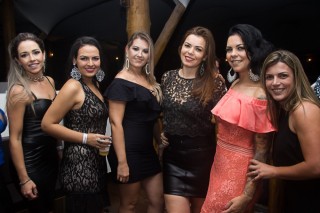 
<a style='margin-left: 5px;' class='btn btn-xs btn-social btn-facebook' href='https://www.facebook.com/sharer/sharer.php?u=https://www.galeramix.com.br/imagem/a69/800-800-90/conteudo/site_galerias/69/matheus-e-kauan-no-petry-galera-mix-8.jpg' rel='popup' data-width='500' data-height='400'><i class='fa fa-facebook'></i>Compartilhar <span class='hidden-xs'>no Facebook</span>
</a> 
<a class='btn btn-default btn-xs' target='_blank' href='imagem/a69/800-800-90/conteudo/site_galerias/69/matheus-e-kauan-no-petry-galera-mix-8.jpg'>
<span class='glyphicon glyphicon-cloud-download'></span> Salvar
</a>
