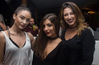 
<a style='margin-left: 5px;' class='btn btn-xs btn-social btn-facebook' href='https://www.facebook.com/sharer/sharer.php?u=https://www.galeramix.com.br/imagem/a69/800-800-90/conteudo/site_galerias/69/matheus-e-kauan-no-petry-galera-mix-99.jpg' rel='popup' data-width='500' data-height='400'><i class='fa fa-facebook'></i>Compartilhar <span class='hidden-xs'>no Facebook</span>
</a> 
<a class='btn btn-default btn-xs' target='_blank' href='imagem/a69/800-800-90/conteudo/site_galerias/69/matheus-e-kauan-no-petry-galera-mix-99.jpg'>
<span class='glyphicon glyphicon-cloud-download'></span> Salvar
</a>
