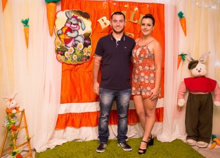 
<a style='margin-left: 5px;' class='btn btn-xs btn-social btn-facebook' href='https://www.facebook.com/sharer/sharer.php?u=https://www.galeramix.com.br/imagem/a72/800-800-90/conteudo/site_galerias/72/baile-pascoa-29.jpg' rel='popup' data-width='500' data-height='400'><i class='fa fa-facebook'></i>Compartilhar <span class='hidden-xs'>no Facebook</span>
</a> 
<a class='btn btn-default btn-xs' target='_blank' href='imagem/a72/800-800-90/conteudo/site_galerias/72/baile-pascoa-29.jpg'>
<span class='glyphicon glyphicon-cloud-download'></span> Salvar
</a>
