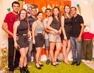 
<a style='margin-left: 5px;' class='btn btn-xs btn-social btn-facebook' href='https://www.facebook.com/sharer/sharer.php?u=https://www.galeramix.com.br/imagem/a72/800-800-90/conteudo/site_galerias/72/baile-pascoa-36.jpg' rel='popup' data-width='500' data-height='400'><i class='fa fa-facebook'></i>Compartilhar <span class='hidden-xs'>no Facebook</span>
</a> 
<a class='btn btn-default btn-xs' target='_blank' href='imagem/a72/800-800-90/conteudo/site_galerias/72/baile-pascoa-36.jpg'>
<span class='glyphicon glyphicon-cloud-download'></span> Salvar
</a>
