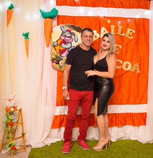 
<a style='margin-left: 5px;' class='btn btn-xs btn-social btn-facebook' href='https://www.facebook.com/sharer/sharer.php?u=https://www.galeramix.com.br/imagem/a72/800-800-90/conteudo/site_galerias/72/baile-pascoa-44.jpg' rel='popup' data-width='500' data-height='400'><i class='fa fa-facebook'></i>Compartilhar <span class='hidden-xs'>no Facebook</span>
</a> 
<a class='btn btn-default btn-xs' target='_blank' href='imagem/a72/800-800-90/conteudo/site_galerias/72/baile-pascoa-44.jpg'>
<span class='glyphicon glyphicon-cloud-download'></span> Salvar
</a>
