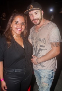 
<a style='margin-left: 5px;' class='btn btn-xs btn-social btn-facebook' href='https://www.facebook.com/sharer/sharer.php?u=https://www.galeramix.com.br/imagem/a73/800-800-90/conteudo/site_galerias/73/cachacada-do-ivonir-machado-pirao-com-linguica-tijucas-galeramix-173.jpg' rel='popup' data-width='500' data-height='400'><i class='fa fa-facebook'></i>Compartilhar <span class='hidden-xs'>no Facebook</span>
</a> 
<a class='btn btn-default btn-xs' target='_blank' href='imagem/a73/800-800-90/conteudo/site_galerias/73/cachacada-do-ivonir-machado-pirao-com-linguica-tijucas-galeramix-173.jpg'>
<span class='glyphicon glyphicon-cloud-download'></span> Salvar
</a>
