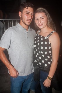 
<a style='margin-left: 5px;' class='btn btn-xs btn-social btn-facebook' href='https://www.facebook.com/sharer/sharer.php?u=https://www.galeramix.com.br/imagem/a73/800-800-90/conteudo/site_galerias/73/cachacada-do-ivonir-machado-pirao-com-linguica-tijucas-galeramix-182.jpg' rel='popup' data-width='500' data-height='400'><i class='fa fa-facebook'></i>Compartilhar <span class='hidden-xs'>no Facebook</span>
</a> 
<a class='btn btn-default btn-xs' target='_blank' href='imagem/a73/800-800-90/conteudo/site_galerias/73/cachacada-do-ivonir-machado-pirao-com-linguica-tijucas-galeramix-182.jpg'>
<span class='glyphicon glyphicon-cloud-download'></span> Salvar
</a>
