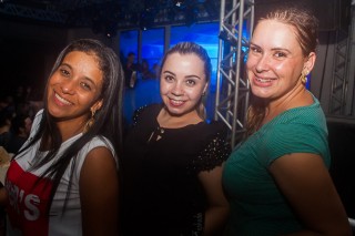 
<a style='margin-left: 5px;' class='btn btn-xs btn-social btn-facebook' href='https://www.facebook.com/sharer/sharer.php?u=https://www.galeramix.com.br/imagem/a73/800-800-90/conteudo/site_galerias/73/cachacada-do-ivonir-machado-pirao-com-linguica-tijucas-galeramix-194.jpg' rel='popup' data-width='500' data-height='400'><i class='fa fa-facebook'></i>Compartilhar <span class='hidden-xs'>no Facebook</span>
</a> 
<a class='btn btn-default btn-xs' target='_blank' href='imagem/a73/800-800-90/conteudo/site_galerias/73/cachacada-do-ivonir-machado-pirao-com-linguica-tijucas-galeramix-194.jpg'>
<span class='glyphicon glyphicon-cloud-download'></span> Salvar
</a>
