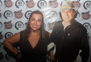 
<a style='margin-left: 5px;' class='btn btn-xs btn-social btn-facebook' href='https://www.facebook.com/sharer/sharer.php?u=https://www.galeramix.com.br/imagem/a73/800-800-90/conteudo/site_galerias/73/cachacada-do-ivonir-machado-pirao-com-linguica-tijucas-galeramix-216.jpg' rel='popup' data-width='500' data-height='400'><i class='fa fa-facebook'></i>Compartilhar <span class='hidden-xs'>no Facebook</span>
</a> 
<a class='btn btn-default btn-xs' target='_blank' href='imagem/a73/800-800-90/conteudo/site_galerias/73/cachacada-do-ivonir-machado-pirao-com-linguica-tijucas-galeramix-216.jpg'>
<span class='glyphicon glyphicon-cloud-download'></span> Salvar
</a>
