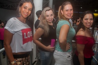 
<a style='margin-left: 5px;' class='btn btn-xs btn-social btn-facebook' href='https://www.facebook.com/sharer/sharer.php?u=https://www.galeramix.com.br/imagem/a73/800-800-90/conteudo/site_galerias/73/cachacada-do-ivonir-machado-pirao-com-linguica-tijucas-galeramix-54.jpg' rel='popup' data-width='500' data-height='400'><i class='fa fa-facebook'></i>Compartilhar <span class='hidden-xs'>no Facebook</span>
</a> 
<a class='btn btn-default btn-xs' target='_blank' href='imagem/a73/800-800-90/conteudo/site_galerias/73/cachacada-do-ivonir-machado-pirao-com-linguica-tijucas-galeramix-54.jpg'>
<span class='glyphicon glyphicon-cloud-download'></span> Salvar
</a>
