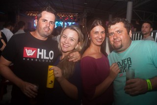 
<a style='margin-left: 5px;' class='btn btn-xs btn-social btn-facebook' href='https://www.facebook.com/sharer/sharer.php?u=https://www.galeramix.com.br/imagem/a73/800-800-90/conteudo/site_galerias/73/cachacada-do-ivonir-machado-pirao-com-linguica-tijucas-galeramix-62.jpg' rel='popup' data-width='500' data-height='400'><i class='fa fa-facebook'></i>Compartilhar <span class='hidden-xs'>no Facebook</span>
</a> 
<a class='btn btn-default btn-xs' target='_blank' href='imagem/a73/800-800-90/conteudo/site_galerias/73/cachacada-do-ivonir-machado-pirao-com-linguica-tijucas-galeramix-62.jpg'>
<span class='glyphicon glyphicon-cloud-download'></span> Salvar
</a>
