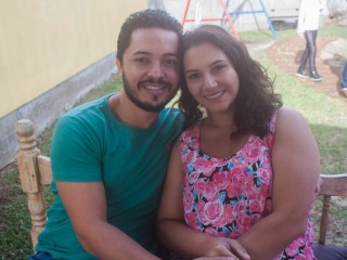 
                        <a style='margin-left: 5px;' class='btn btn-xs btn-social btn-facebook' href='https://www.facebook.com/sharer/sharer.php?u=https://www.galeramix.com.br/imagem/a74/800-800-90/conteudo/site_galerias/74/feijoada-magnatas-galera-mix-12.jpg' rel='popup' data-width='500' data-height='400'><i class='fa fa-facebook'></i>Compartilhar <span class='hidden-xs'>no Facebook</span>
                    </a> 
                    <a class='btn btn-default btn-xs' target='_blank' href='imagem/a74/800-800-90/conteudo/site_galerias/74/feijoada-magnatas-galera-mix-12.jpg'>
                        <span class='glyphicon glyphicon-cloud-download'></span> Salvar
                    </a>
                    