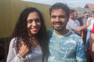 
<a style='margin-left: 5px;' class='btn btn-xs btn-social btn-facebook' href='https://www.facebook.com/sharer/sharer.php?u=https://www.galeramix.com.br/imagem/a74/800-800-90/conteudo/site_galerias/74/feijoada-magnatas-galera-mix-8.jpg' rel='popup' data-width='500' data-height='400'><i class='fa fa-facebook'></i>Compartilhar <span class='hidden-xs'>no Facebook</span>
</a> 
<a class='btn btn-default btn-xs' target='_blank' href='imagem/a74/800-800-90/conteudo/site_galerias/74/feijoada-magnatas-galera-mix-8.jpg'>
<span class='glyphicon glyphicon-cloud-download'></span> Salvar
</a>
