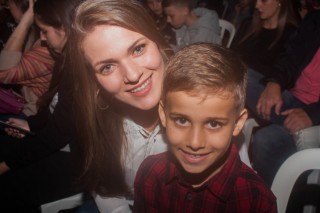 
<a style='margin-left: 5px;' class='btn btn-xs btn-social btn-facebook' href='https://www.facebook.com/sharer/sharer.php?u=https://www.galeramix.com.br/imagem/a76/800-800-90/conteudo/site_galerias/76/felipe-neto-mega-fest-35.jpg' rel='popup' data-width='500' data-height='400'><i class='fa fa-facebook'></i>Compartilhar <span class='hidden-xs'>no Facebook</span>
</a> 
<a class='btn btn-default btn-xs' target='_blank' href='imagem/a76/800-800-90/conteudo/site_galerias/76/felipe-neto-mega-fest-35.jpg'>
<span class='glyphicon glyphicon-cloud-download'></span> Salvar
</a>
