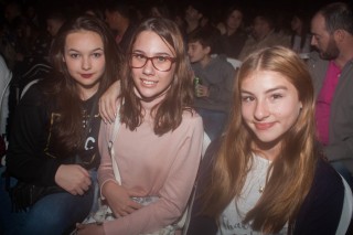 
<a style='margin-left: 5px;' class='btn btn-xs btn-social btn-facebook' href='https://www.facebook.com/sharer/sharer.php?u=https://www.galeramix.com.br/imagem/a76/800-800-90/conteudo/site_galerias/76/felipe-neto-mega-fest-37.jpg' rel='popup' data-width='500' data-height='400'><i class='fa fa-facebook'></i>Compartilhar <span class='hidden-xs'>no Facebook</span>
</a> 
<a class='btn btn-default btn-xs' target='_blank' href='imagem/a76/800-800-90/conteudo/site_galerias/76/felipe-neto-mega-fest-37.jpg'>
<span class='glyphicon glyphicon-cloud-download'></span> Salvar
</a>
