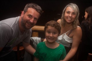 
<a style='margin-left: 5px;' class='btn btn-xs btn-social btn-facebook' href='https://www.facebook.com/sharer/sharer.php?u=https://www.galeramix.com.br/imagem/a76/800-800-90/conteudo/site_galerias/76/felipe-neto-mega-fest-67.jpg' rel='popup' data-width='500' data-height='400'><i class='fa fa-facebook'></i>Compartilhar <span class='hidden-xs'>no Facebook</span>
</a> 
<a class='btn btn-default btn-xs' target='_blank' href='imagem/a76/800-800-90/conteudo/site_galerias/76/felipe-neto-mega-fest-67.jpg'>
<span class='glyphicon glyphicon-cloud-download'></span> Salvar
</a>
