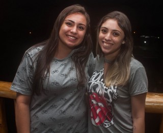 
<a style='margin-left: 5px;' class='btn btn-xs btn-social btn-facebook' href='https://www.facebook.com/sharer/sharer.php?u=https://www.galeramix.com.br/imagem/a76/800-800-90/conteudo/site_galerias/76/felipe-neto-mega-fest-68.jpg' rel='popup' data-width='500' data-height='400'><i class='fa fa-facebook'></i>Compartilhar <span class='hidden-xs'>no Facebook</span>
</a> 
<a class='btn btn-default btn-xs' target='_blank' href='imagem/a76/800-800-90/conteudo/site_galerias/76/felipe-neto-mega-fest-68.jpg'>
<span class='glyphicon glyphicon-cloud-download'></span> Salvar
</a>
