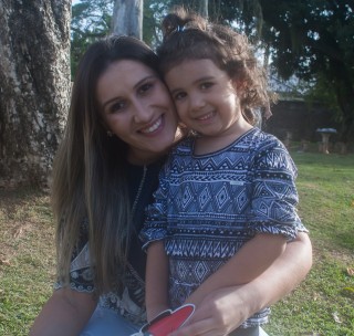 
<a style='margin-left: 5px;' class='btn btn-xs btn-social btn-facebook' href='https://www.facebook.com/sharer/sharer.php?u=https://www.galeramix.com.br/imagem/a77/800-800-90/conteudo/site_galerias/77/aniversario-de-tijucas-galera-mix-casarao-gallotti-125.jpg' rel='popup' data-width='500' data-height='400'><i class='fa fa-facebook'></i>Compartilhar <span class='hidden-xs'>no Facebook</span>
</a> 
<a class='btn btn-default btn-xs' target='_blank' href='imagem/a77/800-800-90/conteudo/site_galerias/77/aniversario-de-tijucas-galera-mix-casarao-gallotti-125.jpg'>
<span class='glyphicon glyphicon-cloud-download'></span> Salvar
</a>
