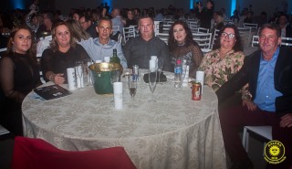 
<a style='margin-left: 5px;' class='btn btn-xs btn-social btn-facebook' href='https://www.facebook.com/sharer/sharer.php?u=https://www.galeramix.com.br/imagem/a80/800-800-90/conteudo/site_galerias/80/live-tijucas-galera-mix-espresso-rural-diogo-portugal-108.jpg' rel='popup' data-width='500' data-height='400'><i class='fa fa-facebook'></i>Compartilhar <span class='hidden-xs'>no Facebook</span>
</a> 
<a class='btn btn-default btn-xs' target='_blank' href='imagem/a80/800-800-90/conteudo/site_galerias/80/live-tijucas-galera-mix-espresso-rural-diogo-portugal-108.jpg'>
<span class='glyphicon glyphicon-cloud-download'></span> Salvar
</a>
