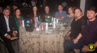 
<a style='margin-left: 5px;' class='btn btn-xs btn-social btn-facebook' href='https://www.facebook.com/sharer/sharer.php?u=https://www.galeramix.com.br/imagem/a80/800-800-90/conteudo/site_galerias/80/live-tijucas-galera-mix-espresso-rural-diogo-portugal-21.jpg' rel='popup' data-width='500' data-height='400'><i class='fa fa-facebook'></i>Compartilhar <span class='hidden-xs'>no Facebook</span>
</a> 
<a class='btn btn-default btn-xs' target='_blank' href='imagem/a80/800-800-90/conteudo/site_galerias/80/live-tijucas-galera-mix-espresso-rural-diogo-portugal-21.jpg'>
<span class='glyphicon glyphicon-cloud-download'></span> Salvar
</a>
