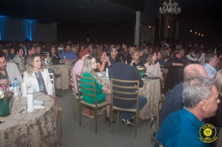 
<a style='margin-left: 5px;' class='btn btn-xs btn-social btn-facebook' href='https://www.facebook.com/sharer/sharer.php?u=https://www.galeramix.com.br/imagem/a80/800-800-90/conteudo/site_galerias/80/live-tijucas-galera-mix-espresso-rural-diogo-portugal-45.jpg' rel='popup' data-width='500' data-height='400'><i class='fa fa-facebook'></i>Compartilhar <span class='hidden-xs'>no Facebook</span>
</a> 
<a class='btn btn-default btn-xs' target='_blank' href='imagem/a80/800-800-90/conteudo/site_galerias/80/live-tijucas-galera-mix-espresso-rural-diogo-portugal-45.jpg'>
<span class='glyphicon glyphicon-cloud-download'></span> Salvar
</a>
