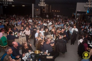 
<a style='margin-left: 5px;' class='btn btn-xs btn-social btn-facebook' href='https://www.facebook.com/sharer/sharer.php?u=https://www.galeramix.com.br/imagem/a80/800-800-90/conteudo/site_galerias/80/live-tijucas-galera-mix-espresso-rural-diogo-portugal-48.jpg' rel='popup' data-width='500' data-height='400'><i class='fa fa-facebook'></i>Compartilhar <span class='hidden-xs'>no Facebook</span>
</a> 
<a class='btn btn-default btn-xs' target='_blank' href='imagem/a80/800-800-90/conteudo/site_galerias/80/live-tijucas-galera-mix-espresso-rural-diogo-portugal-48.jpg'>
<span class='glyphicon glyphicon-cloud-download'></span> Salvar
</a>
