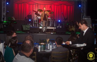 
<a style='margin-left: 5px;' class='btn btn-xs btn-social btn-facebook' href='https://www.facebook.com/sharer/sharer.php?u=https://www.galeramix.com.br/imagem/a80/800-800-90/conteudo/site_galerias/80/live-tijucas-galera-mix-espresso-rural-diogo-portugal-52.jpg' rel='popup' data-width='500' data-height='400'><i class='fa fa-facebook'></i>Compartilhar <span class='hidden-xs'>no Facebook</span>
</a> 
<a class='btn btn-default btn-xs' target='_blank' href='imagem/a80/800-800-90/conteudo/site_galerias/80/live-tijucas-galera-mix-espresso-rural-diogo-portugal-52.jpg'>
<span class='glyphicon glyphicon-cloud-download'></span> Salvar
</a>
