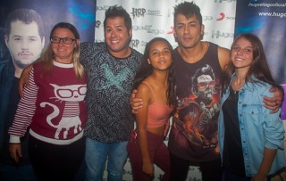 
    <a style='margin-left: 5px;' class='btn btn-xs btn-social btn-facebook' href='https://www.facebook.com/sharer/sharer.php?u=https://www.galeramix.com.br/imagem/a82/800-800-90/conteudo/site_galerias/82/festa-do-caminhoneiro-tijucas-hugo-e-thiago-tijucas-106.jpg' rel='popup' data-width='500' data-height='400'><i class='fa fa-facebook'></i>Compartilhar <span class='hidden-xs'>no Facebook</span>
</a> 
<a class='btn btn-default btn-xs' target='_blank' href='imagem/a82/800-800-90/conteudo/site_galerias/82/festa-do-caminhoneiro-tijucas-hugo-e-thiago-tijucas-106.jpg'>
    <span class='glyphicon glyphicon-cloud-download'></span> Salvar
</a>
