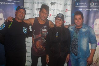 
<a style='margin-left: 5px;' class='btn btn-xs btn-social btn-facebook' href='https://www.facebook.com/sharer/sharer.php?u=https://www.galeramix.com.br/imagem/a82/800-800-90/conteudo/site_galerias/82/festa-do-caminhoneiro-tijucas-hugo-e-thiago-tijucas-12.jpg' rel='popup' data-width='500' data-height='400'><i class='fa fa-facebook'></i>Compartilhar <span class='hidden-xs'>no Facebook</span>
</a> 
<a class='btn btn-default btn-xs' target='_blank' href='imagem/a82/800-800-90/conteudo/site_galerias/82/festa-do-caminhoneiro-tijucas-hugo-e-thiago-tijucas-12.jpg'>
<span class='glyphicon glyphicon-cloud-download'></span> Salvar
</a>
