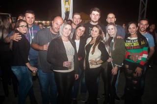 
<a style='margin-left: 5px;' class='btn btn-xs btn-social btn-facebook' href='https://www.facebook.com/sharer/sharer.php?u=https://www.galeramix.com.br/imagem/a82/800-800-90/conteudo/site_galerias/82/festa-do-caminhoneiro-tijucas-hugo-e-thiago-tijucas-26.jpg' rel='popup' data-width='500' data-height='400'><i class='fa fa-facebook'></i>Compartilhar <span class='hidden-xs'>no Facebook</span>
</a> 
<a class='btn btn-default btn-xs' target='_blank' href='imagem/a82/800-800-90/conteudo/site_galerias/82/festa-do-caminhoneiro-tijucas-hugo-e-thiago-tijucas-26.jpg'>
<span class='glyphicon glyphicon-cloud-download'></span> Salvar
</a>
