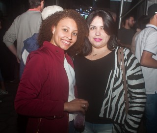 
<a style='margin-left: 5px;' class='btn btn-xs btn-social btn-facebook' href='https://www.facebook.com/sharer/sharer.php?u=https://www.galeramix.com.br/imagem/a82/800-800-90/conteudo/site_galerias/82/festa-do-caminhoneiro-tijucas-hugo-e-thiago-tijucas-31.jpg' rel='popup' data-width='500' data-height='400'><i class='fa fa-facebook'></i>Compartilhar <span class='hidden-xs'>no Facebook</span>
</a> 
<a class='btn btn-default btn-xs' target='_blank' href='imagem/a82/800-800-90/conteudo/site_galerias/82/festa-do-caminhoneiro-tijucas-hugo-e-thiago-tijucas-31.jpg'>
<span class='glyphicon glyphicon-cloud-download'></span> Salvar
</a>
