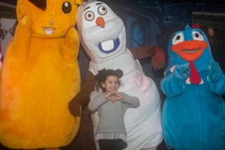 
                        <a style='margin-left: 5px;' class='btn btn-xs btn-social btn-facebook' href='https://www.facebook.com/sharer/sharer.php?u=https://www.galeramix.com.br/imagem/a85/800-800-90/conteudo/site_galerias/85/img2950.jpg' rel='popup' data-width='500' data-height='400'><i class='fa fa-facebook'></i>Compartilhar <span class='hidden-xs'>no Facebook</span>
                    </a> 
                    <a class='btn btn-default btn-xs' target='_blank' href='imagem/a85/800-800-90/conteudo/site_galerias/85/img2950.jpg'>
                        <span class='glyphicon glyphicon-cloud-download'></span> Salvar
                    </a>
                    