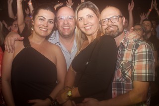 
<a style='margin-left: 5px;' class='btn btn-xs btn-social btn-facebook' href='https://www.facebook.com/sharer/sharer.php?u=https://www.galeramix.com.br/imagem/a86/800-800-90/conteudo/site_galerias/86/skank-petry-galera-mix-22.jpg' rel='popup' data-width='500' data-height='400'><i class='fa fa-facebook'></i>Compartilhar <span class='hidden-xs'>no Facebook</span>
</a> 
<a class='btn btn-default btn-xs' target='_blank' href='imagem/a86/800-800-90/conteudo/site_galerias/86/skank-petry-galera-mix-22.jpg'>
<span class='glyphicon glyphicon-cloud-download'></span> Salvar
</a>
