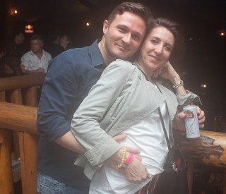 
<a style='margin-left: 5px;' class='btn btn-xs btn-social btn-facebook' href='https://www.facebook.com/sharer/sharer.php?u=https://www.galeramix.com.br/imagem/a86/800-800-90/conteudo/site_galerias/86/skank-petry-galera-mix-33.jpg' rel='popup' data-width='500' data-height='400'><i class='fa fa-facebook'></i>Compartilhar <span class='hidden-xs'>no Facebook</span>
</a> 
<a class='btn btn-default btn-xs' target='_blank' href='imagem/a86/800-800-90/conteudo/site_galerias/86/skank-petry-galera-mix-33.jpg'>
<span class='glyphicon glyphicon-cloud-download'></span> Salvar
</a>
