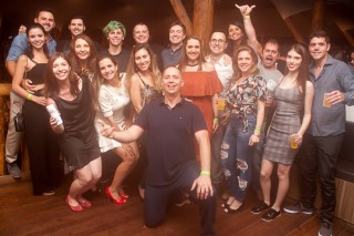 
<a style='margin-left: 5px;' class='btn btn-xs btn-social btn-facebook' href='https://www.facebook.com/sharer/sharer.php?u=https://www.galeramix.com.br/imagem/a86/800-800-90/conteudo/site_galerias/86/skank-petry-galera-mix-59.jpg' rel='popup' data-width='500' data-height='400'><i class='fa fa-facebook'></i>Compartilhar <span class='hidden-xs'>no Facebook</span>
</a> 
<a class='btn btn-default btn-xs' target='_blank' href='imagem/a86/800-800-90/conteudo/site_galerias/86/skank-petry-galera-mix-59.jpg'>
<span class='glyphicon glyphicon-cloud-download'></span> Salvar
</a>
