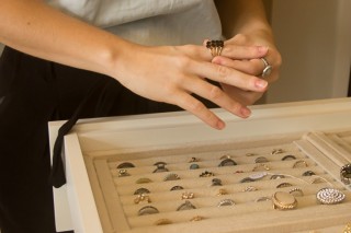 
<a style='margin-left: 5px;' class='btn btn-xs btn-social btn-facebook' href='https://www.facebook.com/sharer/sharer.php?u=https://www.galeramix.com.br/imagem/a87/800-800-90/conteudo/site_galerias/87/trend-art-tijucas-galera-mix-22.jpg' rel='popup' data-width='500' data-height='400'><i class='fa fa-facebook'></i>Compartilhar <span class='hidden-xs'>no Facebook</span>
</a> 
<a class='btn btn-default btn-xs' target='_blank' href='imagem/a87/800-800-90/conteudo/site_galerias/87/trend-art-tijucas-galera-mix-22.jpg'>
<span class='glyphicon glyphicon-cloud-download'></span> Salvar
</a>
