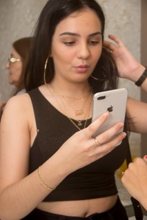 
<a style='margin-left: 5px;' class='btn btn-xs btn-social btn-facebook' href='https://www.facebook.com/sharer/sharer.php?u=https://www.galeramix.com.br/imagem/a87/800-800-90/conteudo/site_galerias/87/trend-art-tijucas-galera-mix-66.jpg' rel='popup' data-width='500' data-height='400'><i class='fa fa-facebook'></i>Compartilhar <span class='hidden-xs'>no Facebook</span>
</a> 
<a class='btn btn-default btn-xs' target='_blank' href='imagem/a87/800-800-90/conteudo/site_galerias/87/trend-art-tijucas-galera-mix-66.jpg'>
<span class='glyphicon glyphicon-cloud-download'></span> Salvar
</a>
