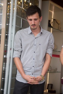 
<a style='margin-left: 5px;' class='btn btn-xs btn-social btn-facebook' href='https://www.facebook.com/sharer/sharer.php?u=https://www.galeramix.com.br/imagem/a87/800-800-90/conteudo/site_galerias/87/trend-art-tijucas-galera-mix-99.jpg' rel='popup' data-width='500' data-height='400'><i class='fa fa-facebook'></i>Compartilhar <span class='hidden-xs'>no Facebook</span>
</a> 
<a class='btn btn-default btn-xs' target='_blank' href='imagem/a87/800-800-90/conteudo/site_galerias/87/trend-art-tijucas-galera-mix-99.jpg'>
<span class='glyphicon glyphicon-cloud-download'></span> Salvar
</a>
