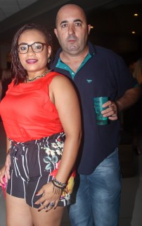 
<a style='margin-left: 5px;' class='btn btn-xs btn-social btn-facebook' href='https://www.facebook.com/sharer/sharer.php?u=https://www.galeramix.com.br/imagem/a88/800-800-90/conteudo/site_galerias/88/arena-petry-sao-jose-galera-mix-36.jpg' rel='popup' data-width='500' data-height='400'><i class='fa fa-facebook'></i>Compartilhar <span class='hidden-xs'>no Facebook</span>
</a> 
<a class='btn btn-default btn-xs' target='_blank' href='imagem/a88/800-800-90/conteudo/site_galerias/88/arena-petry-sao-jose-galera-mix-36.jpg'>
<span class='glyphicon glyphicon-cloud-download'></span> Salvar
</a>
