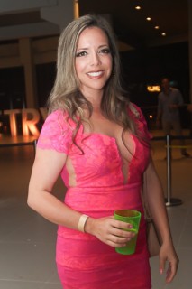 
<a style='margin-left: 5px;' class='btn btn-xs btn-social btn-facebook' href='https://www.facebook.com/sharer/sharer.php?u=https://www.galeramix.com.br/imagem/a88/800-800-90/conteudo/site_galerias/88/arena-petry-sao-jose-galera-mix-47.jpg' rel='popup' data-width='500' data-height='400'><i class='fa fa-facebook'></i>Compartilhar <span class='hidden-xs'>no Facebook</span>
</a> 
<a class='btn btn-default btn-xs' target='_blank' href='imagem/a88/800-800-90/conteudo/site_galerias/88/arena-petry-sao-jose-galera-mix-47.jpg'>
<span class='glyphicon glyphicon-cloud-download'></span> Salvar
</a>
