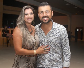 
<a style='margin-left: 5px;' class='btn btn-xs btn-social btn-facebook' href='https://www.facebook.com/sharer/sharer.php?u=https://www.galeramix.com.br/imagem/a88/800-800-90/conteudo/site_galerias/88/arena-petry-sao-jose-galera-mix-66.jpg' rel='popup' data-width='500' data-height='400'><i class='fa fa-facebook'></i>Compartilhar <span class='hidden-xs'>no Facebook</span>
</a> 
<a class='btn btn-default btn-xs' target='_blank' href='imagem/a88/800-800-90/conteudo/site_galerias/88/arena-petry-sao-jose-galera-mix-66.jpg'>
<span class='glyphicon glyphicon-cloud-download'></span> Salvar
</a>
