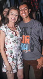 
<a style='margin-left: 5px;' class='btn btn-xs btn-social btn-facebook' href='https://www.facebook.com/sharer/sharer.php?u=https://www.galeramix.com.br/imagem/a88/800-800-90/conteudo/site_galerias/88/arena-petry-sao-jose-galera-mix-99.jpg' rel='popup' data-width='500' data-height='400'><i class='fa fa-facebook'></i>Compartilhar <span class='hidden-xs'>no Facebook</span>
</a> 
<a class='btn btn-default btn-xs' target='_blank' href='imagem/a88/800-800-90/conteudo/site_galerias/88/arena-petry-sao-jose-galera-mix-99.jpg'>
<span class='glyphicon glyphicon-cloud-download'></span> Salvar
</a>
