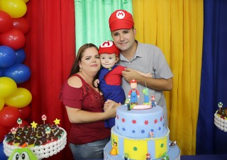 
                    <a style='margin-left: 5px;' class='btn btn-xs btn-social btn-facebook' href='https://www.facebook.com/sharer/sharer.php?u=https://www.galeramix.com.br/imagem/a90/800-800-90/conteudo/site_galerias/90/img0272-copia.jpg' rel='popup' data-width='500' data-height='400'><i class='fa fa-facebook'></i>Compartilhar <span class='hidden-xs'>no Facebook</span>
                </a> 
                <a class='btn btn-default btn-xs' target='_blank' href='imagem/a90/800-800-90/conteudo/site_galerias/90/img0272-copia.jpg'>
                    <span class='glyphicon glyphicon-cloud-download'></span> Salvar
                </a>
                