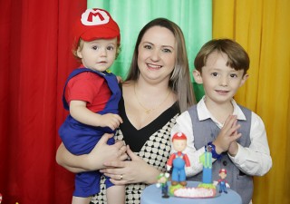 
<a style='margin-left: 5px;' class='btn btn-xs btn-social btn-facebook' href='https://www.facebook.com/sharer/sharer.php?u=https://www.galeramix.com.br/imagem/a90/800-800-90/conteudo/site_galerias/90/img0342-copia.jpg' rel='popup' data-width='500' data-height='400'><i class='fa fa-facebook'></i>Compartilhar <span class='hidden-xs'>no Facebook</span>
</a> 
<a class='btn btn-default btn-xs' target='_blank' href='imagem/a90/800-800-90/conteudo/site_galerias/90/img0342-copia.jpg'>
<span class='glyphicon glyphicon-cloud-download'></span> Salvar
</a>
