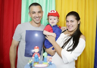 
<a style='margin-left: 5px;' class='btn btn-xs btn-social btn-facebook' href='https://www.facebook.com/sharer/sharer.php?u=https://www.galeramix.com.br/imagem/a90/800-800-90/conteudo/site_galerias/90/img0402-copia.jpg' rel='popup' data-width='500' data-height='400'><i class='fa fa-facebook'></i>Compartilhar <span class='hidden-xs'>no Facebook</span>
</a> 
<a class='btn btn-default btn-xs' target='_blank' href='imagem/a90/800-800-90/conteudo/site_galerias/90/img0402-copia.jpg'>
<span class='glyphicon glyphicon-cloud-download'></span> Salvar
</a>
