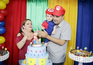 
<a style='margin-left: 5px;' class='btn btn-xs btn-social btn-facebook' href='https://www.facebook.com/sharer/sharer.php?u=https://www.galeramix.com.br/imagem/a90/800-800-90/conteudo/site_galerias/90/img0448-copia.jpg' rel='popup' data-width='500' data-height='400'><i class='fa fa-facebook'></i>Compartilhar <span class='hidden-xs'>no Facebook</span>
</a> 
<a class='btn btn-default btn-xs' target='_blank' href='imagem/a90/800-800-90/conteudo/site_galerias/90/img0448-copia.jpg'>
<span class='glyphicon glyphicon-cloud-download'></span> Salvar
</a>
