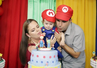 
<a style='margin-left: 5px;' class='btn btn-xs btn-social btn-facebook' href='https://www.facebook.com/sharer/sharer.php?u=https://www.galeramix.com.br/imagem/a90/800-800-90/conteudo/site_galerias/90/img0460-copia.jpg' rel='popup' data-width='500' data-height='400'><i class='fa fa-facebook'></i>Compartilhar <span class='hidden-xs'>no Facebook</span>
</a> 
<a class='btn btn-default btn-xs' target='_blank' href='imagem/a90/800-800-90/conteudo/site_galerias/90/img0460-copia.jpg'>
<span class='glyphicon glyphicon-cloud-download'></span> Salvar
</a>
