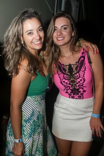 
<a style='margin-left: 5px;' class='btn btn-xs btn-social btn-facebook' href='https://www.facebook.com/sharer/sharer.php?u=https://www.galeramix.com.br/imagem/a94/800-800-90/conteudo/site_galerias/94/wesley-safadao-galera-mix-167.jpg' rel='popup' data-width='500' data-height='400'><i class='fa fa-facebook'></i>Compartilhar <span class='hidden-xs'>no Facebook</span>
</a> 
<a class='btn btn-default btn-xs' target='_blank' href='imagem/a94/800-800-90/conteudo/site_galerias/94/wesley-safadao-galera-mix-167.jpg'>
<span class='glyphicon glyphicon-cloud-download'></span> Salvar
</a>
